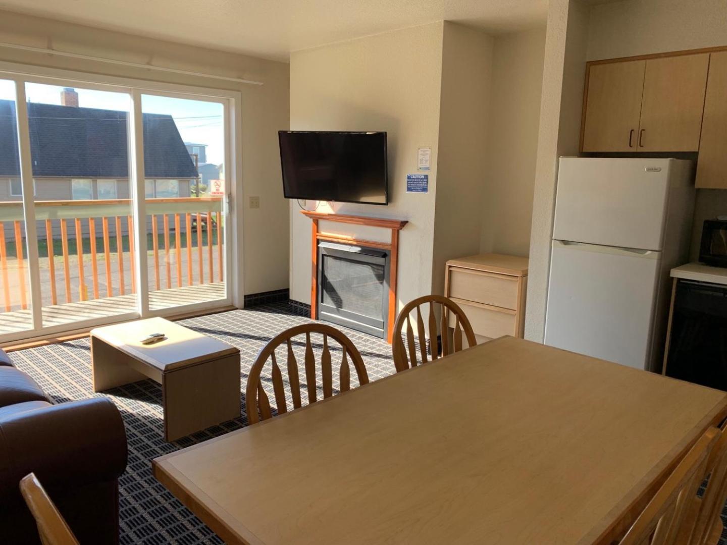 Surfside Resort Рокълей Бийч Екстериор снимка